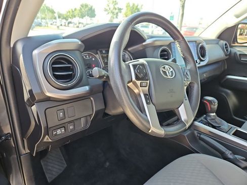 Used 2023 Toyota Tacoma SR5 RWD image 10