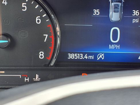Used 2024 Ford Explorer XLT AWD/4WD image 18