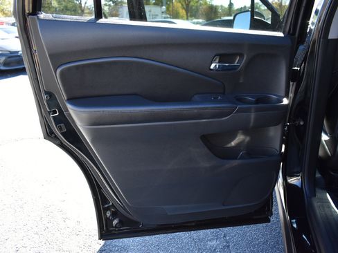 Used 2018 Honda Pilot EX-L image 33