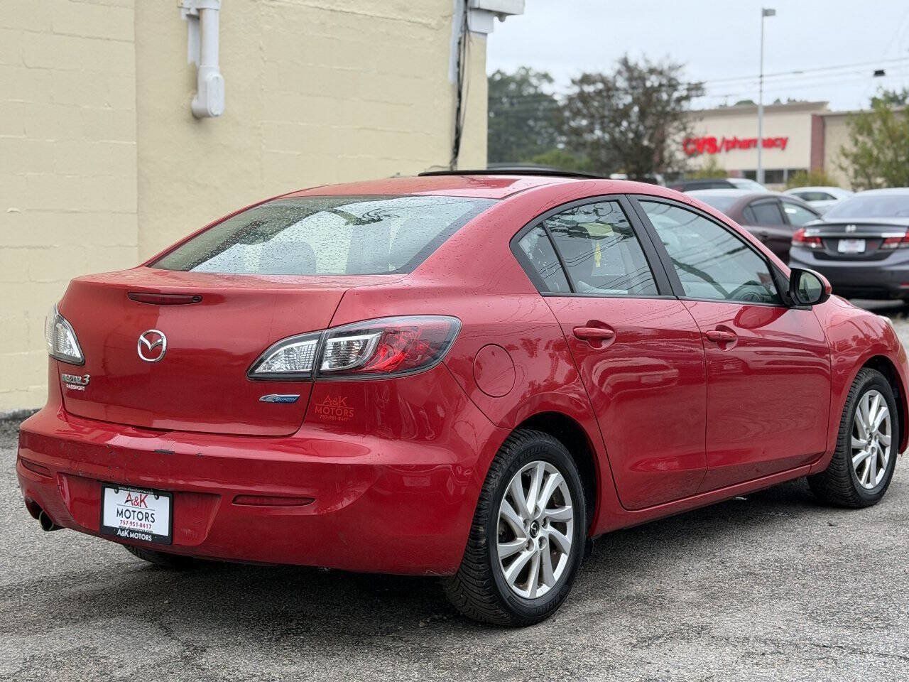Used 2013 MAZDA MAZDA3 i Touring FWD image 8