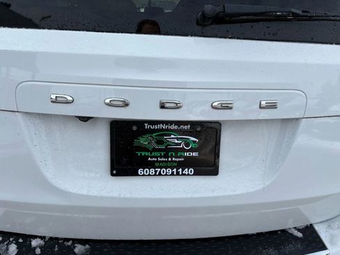 Used 2014 Dodge Grand Caravan SE image 17