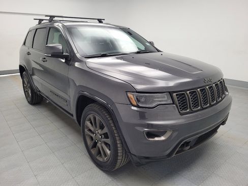 Used 2016 Jeep Grand Cherokee Limited 75th Anniversary image 13