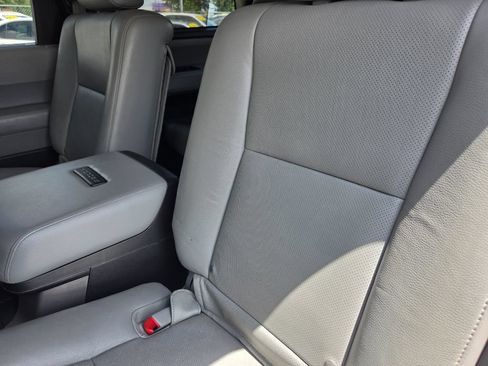 Used 2012 Toyota Sequoia Platinum RWD image 36