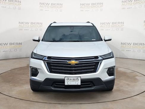 Used 2023 Chevrolet Traverse LT AWD/4WD image 8