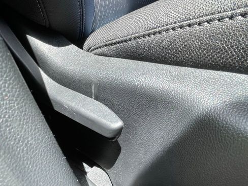 Certified 2026 Chevrolet Equinox LT AWD/4WD image 13