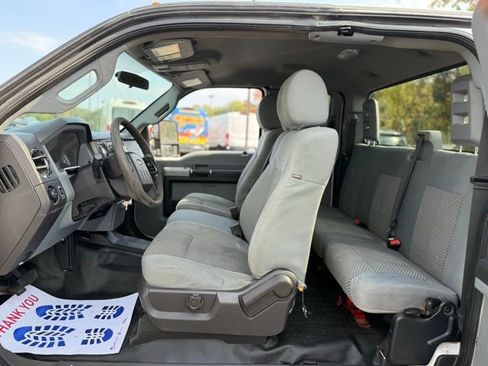 Used 2015 Ford F350 XLT w/ XTR Package image 7