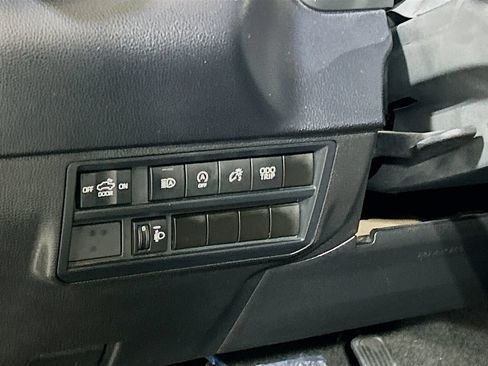 Used 2024 Toyota Tundra SR5 AWD/4WD image 8