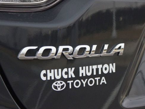 Certified 2025 Toyota Corolla SE image 16