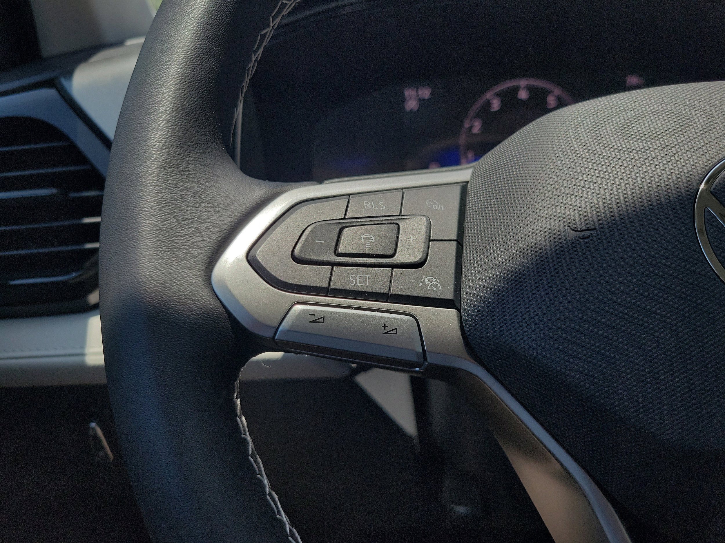 New 2026 Volkswagen Taos S FWD image 28