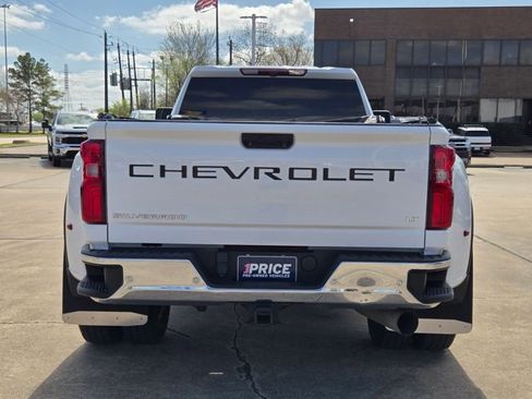 Used 2024 Chevrolet Silverado 3500 LT w/ Safety Package image 7