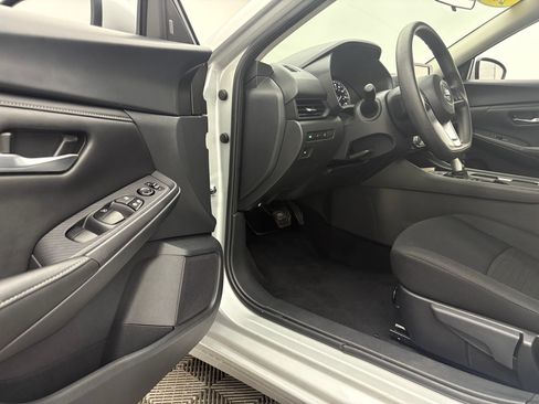 Used 2023 Nissan Sentra S FWD image 13
