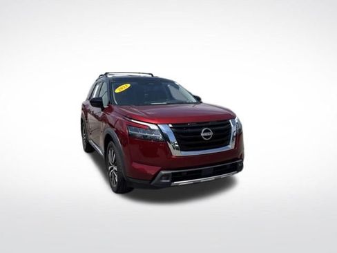 Used 2023 Nissan Pathfinder Platinum w/ Cargo Package AWD/4WD image 56