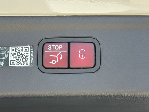 Certified 2023 Mercedes-Benz EQE 350+ SUV image 17