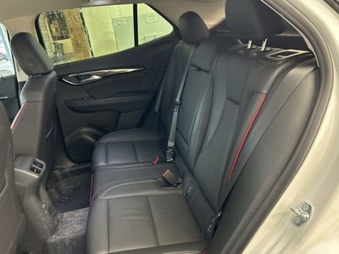 Used 2023 Buick Envision Essence w/ Sport Touring Package image 9