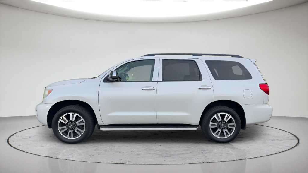 Used 2010 Toyota Sequoia Platinum AWD/4WD image 12