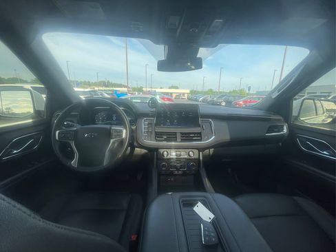 Used 2023 Chevrolet Tahoe Z71 w/ Luxury Package AWD/4WD image 51