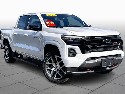 Certified 2023 Chevrolet Colorado Z71 w/ Z71 Convenience Package 2 image 2
