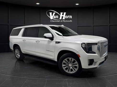 Used 2021 GMC Yukon XL Denali image 45