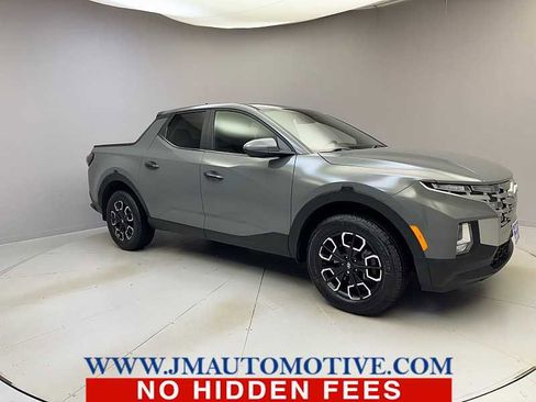 Used 2022 Hyundai Santa Cruz SEL w/ Cargo Package image 9