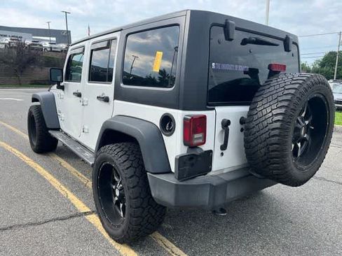 Used 2017 Jeep Wrangler Unlimited Sport w/ Quick Order Package 24S AWD/4WD image 6