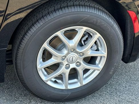 New 2026 Chrysler Pacifica Select image 38