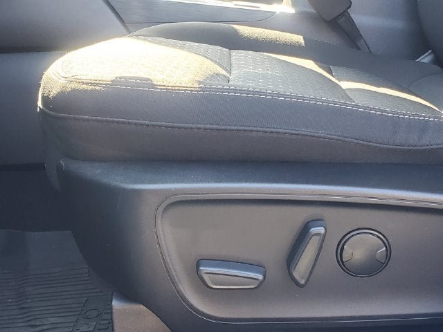 Used 2023 Ford Escape Active w/ Tech Pack #2 AWD/4WD image 6