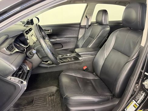 Used 2014 Toyota Avalon XLE Touring FWD image 11