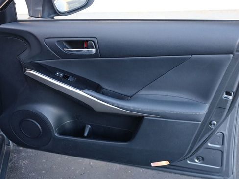 Used 2016 Lexus IS 200t 4dr Sedan image 23