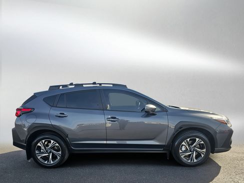 Used 2024 Subaru Crosstrek 2.0i Premium image 6