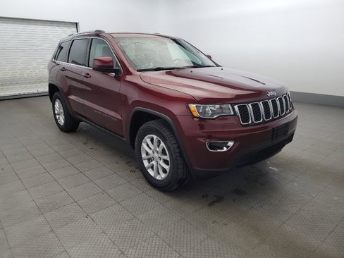 Used 2021 Jeep Grand Cherokee Laredo image 13