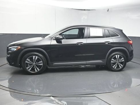 Certified 2025 Mercedes-Benz GLA 250 image 5