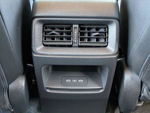 Used 2024 Honda CR-V EX-L image 17