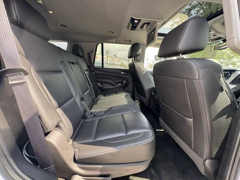 Used 2017 GMC Yukon SLT image 31