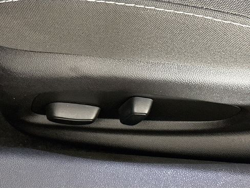 Used 2019 Chevrolet Camaro LS RWD image 13