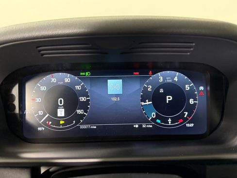 New 2026 Land Rover Discovery S AWD/4WD image 20