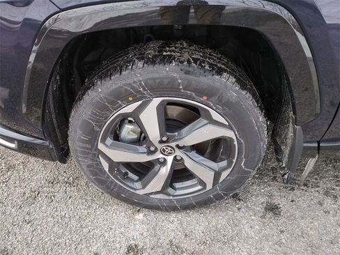 New 2025 Toyota RAV4 SE image 24