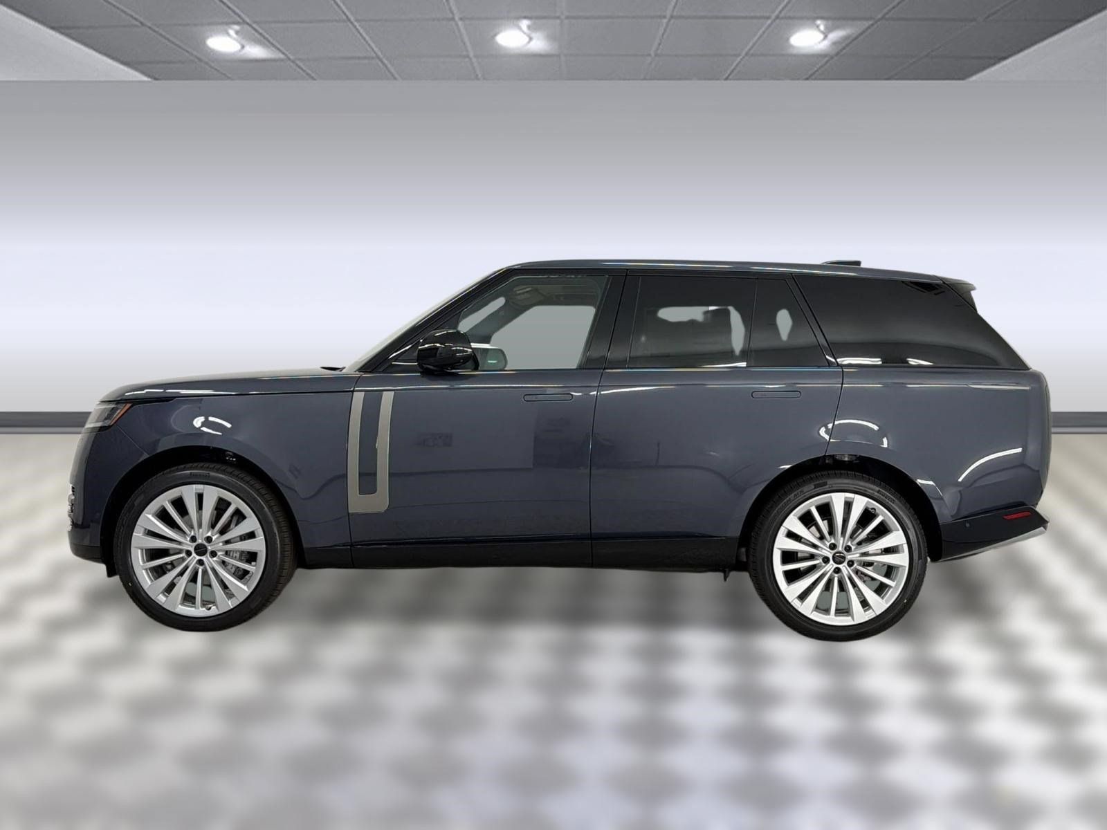 New 2026 Land Rover Range Rover SE AWD/4WD image 2