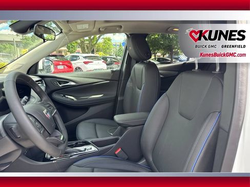 New 2026 Buick Encore GX Sport Touring w/ Comfort Package AWD/4WD image 20