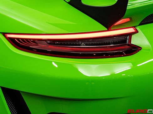 Used 2019 Porsche 911 GT3 RS RWD image 22