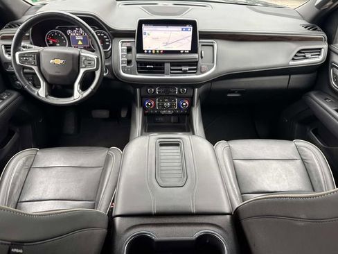 Used 2021 Chevrolet Suburban Premier image 15