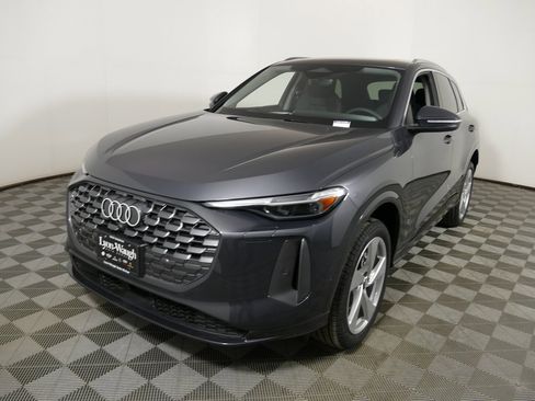 New 2025 Audi Q5 Premium Plus image 7