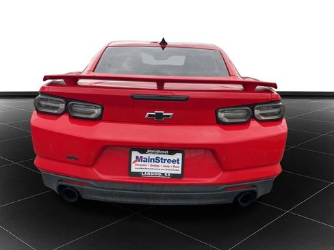 Used 2019 Chevrolet Camaro SS image 4