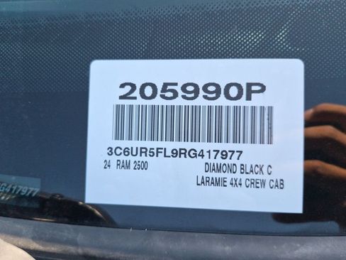 Used 2024 RAM 2500 Laramie AWD/4WD image 19