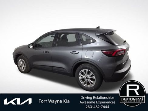 Used 2025 Ford Escape Active FWD image 11