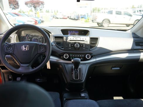 Used 2015 Honda CR-V LX image 16