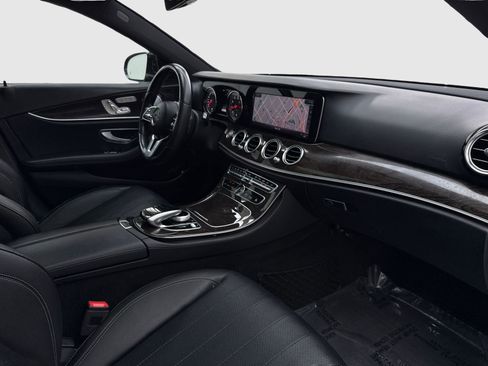 Used 2019 Mercedes-Benz E 450 4MATIC Sedan w/ Premium Package image 42