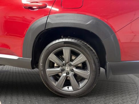 Used 2023 Honda Pilot Touring image 25