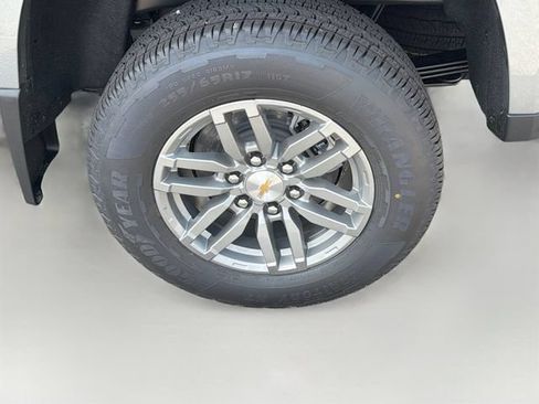 New 2026 Chevrolet Colorado LT w/ LT Convenience Package AWD/4WD image 33