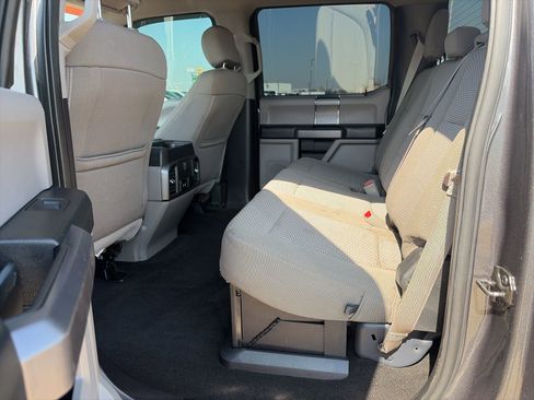 Used 2019 Ford F250 XLT w/ XLT Premium Package image 21