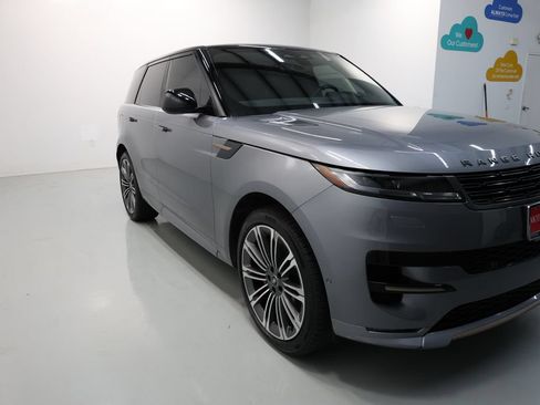 Used 2025 Land Rover Range Rover Sport Dynamic SE AWD/4WD image 55